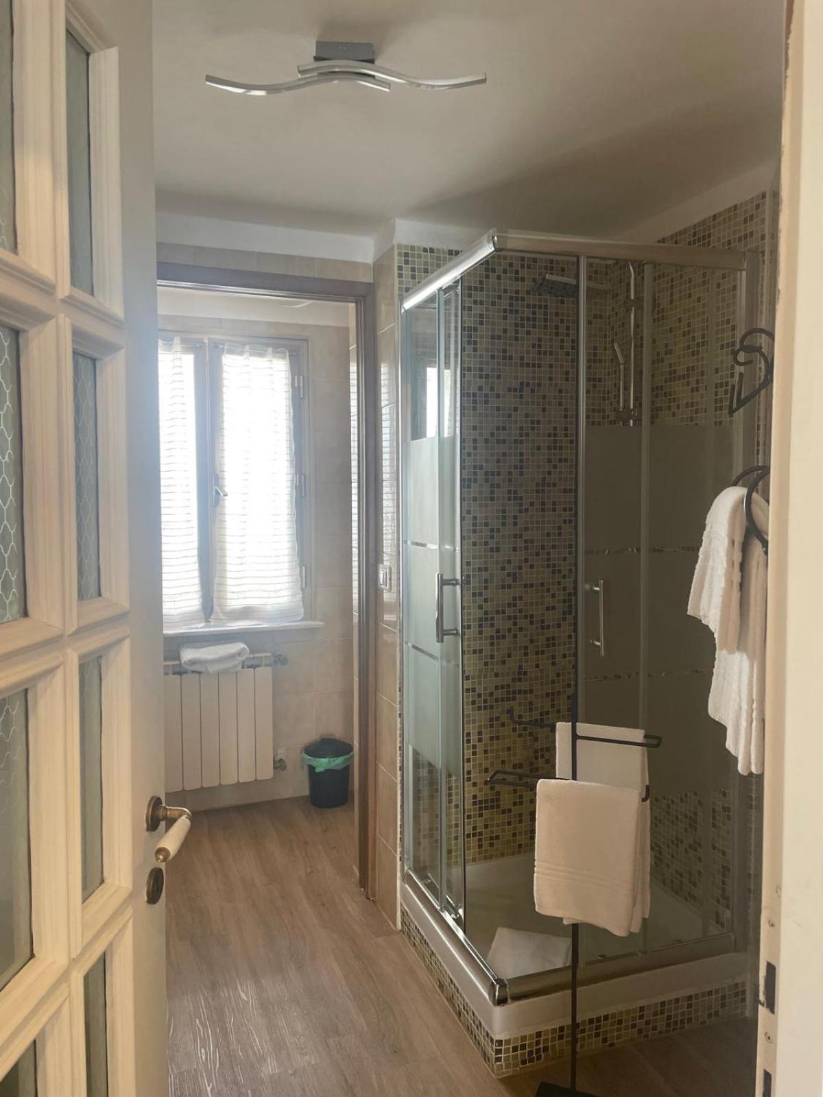 Orizzonte - 5 Terre, Via Fratelli Rosselli 11, Centro Storico-Stazione Centrale Con 2 Camere Da Letto Специя Экстерьер фото